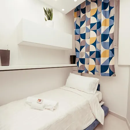 30' Walk Vatican & Stadium Art, Smart Home *