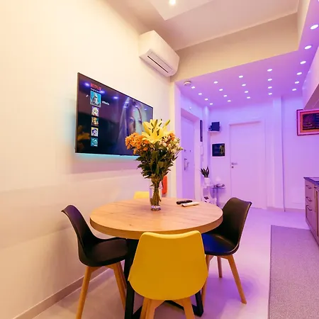 Lägenhet 30' Walk Vatican & Stadium Art, Smart Home